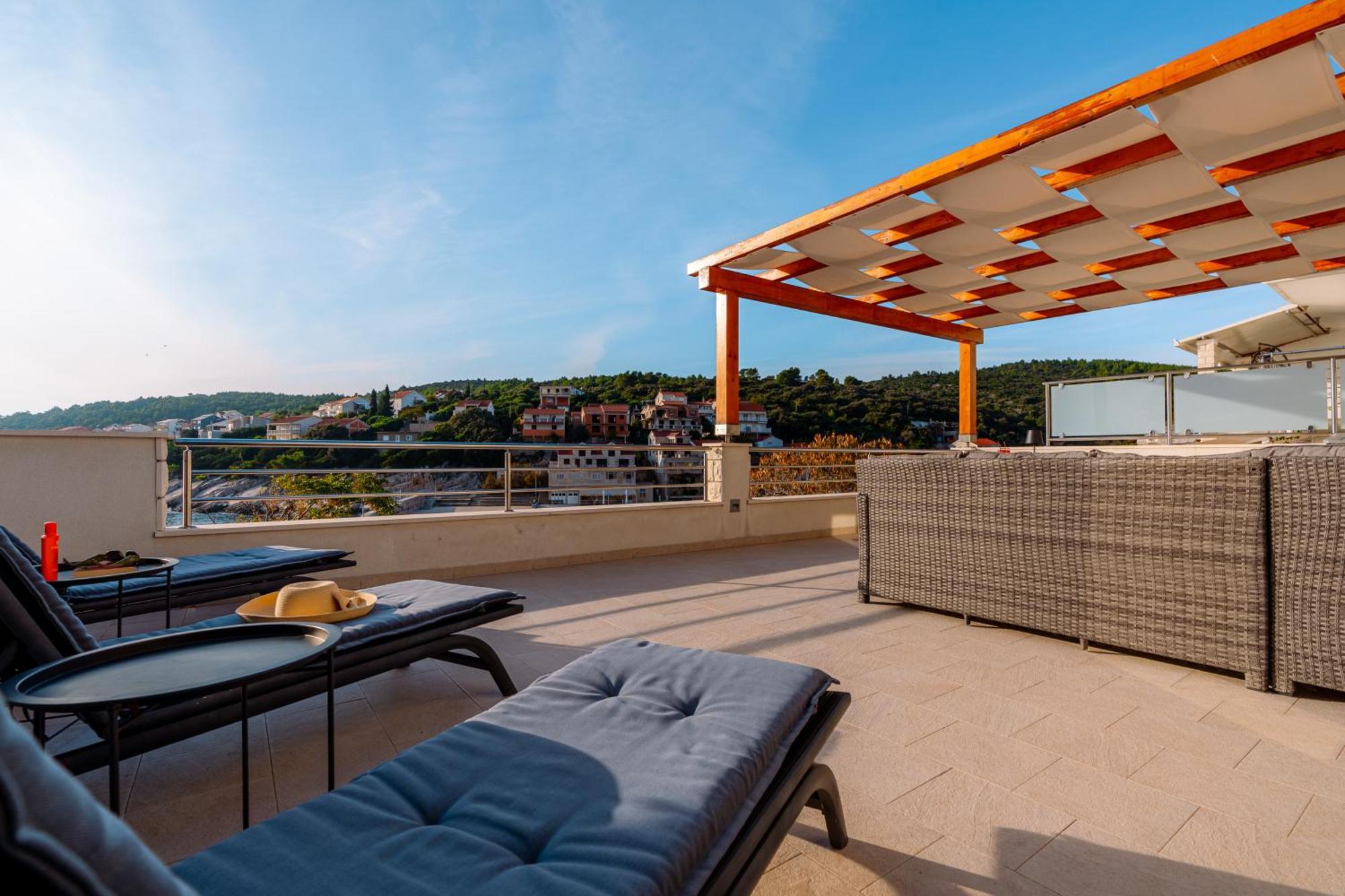Nerica Apartment Zavalatica Bagian luar foto
